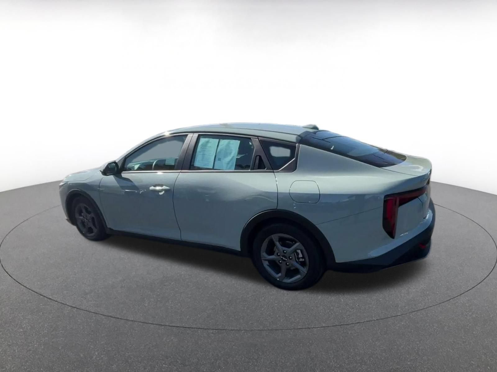 Thumbnail: 2025 Kia K4 - 9