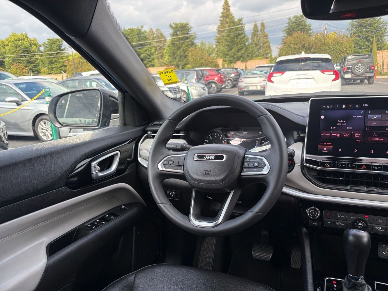 Thumbnail: 2025 Jeep Compass - 35