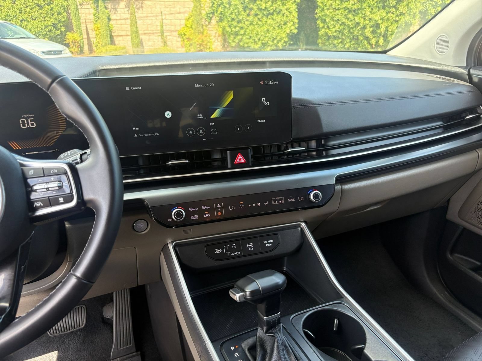 Thumbnail: 2026 Kia Carnival - 17