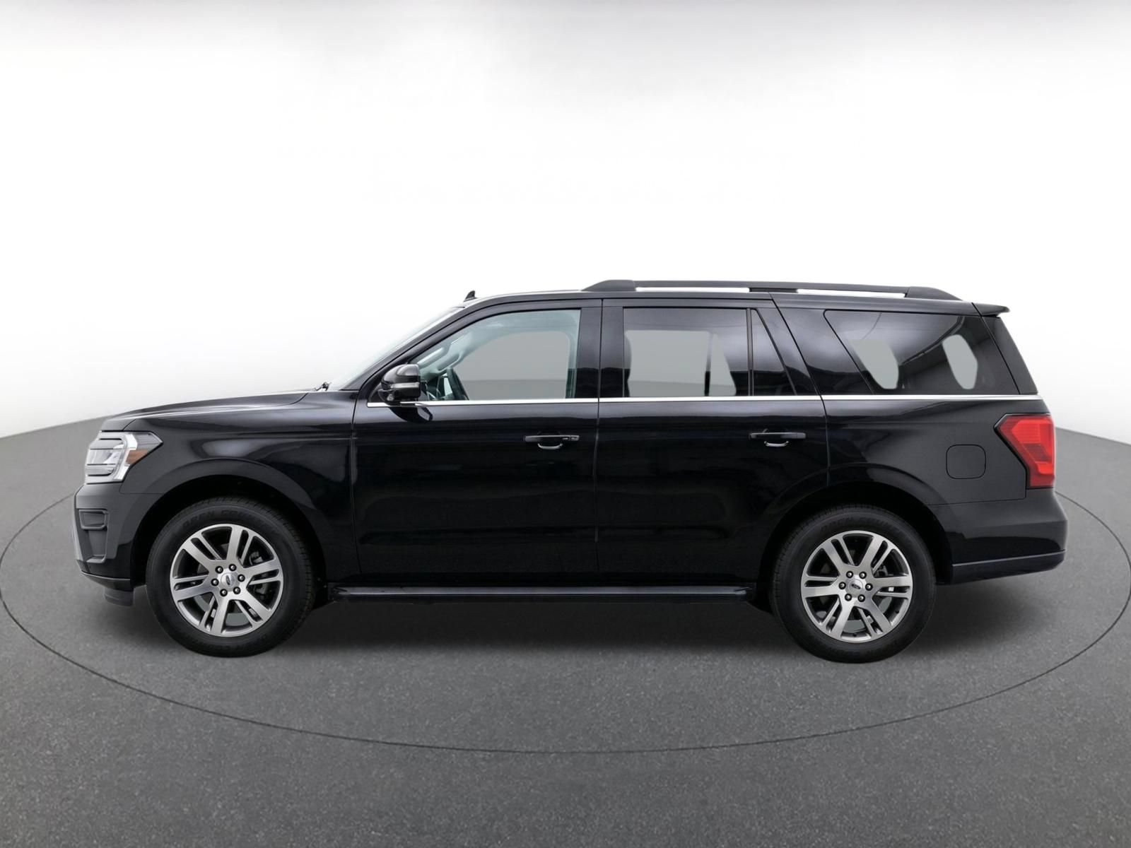 Thumbnail: 2024 Ford Expedition - 4