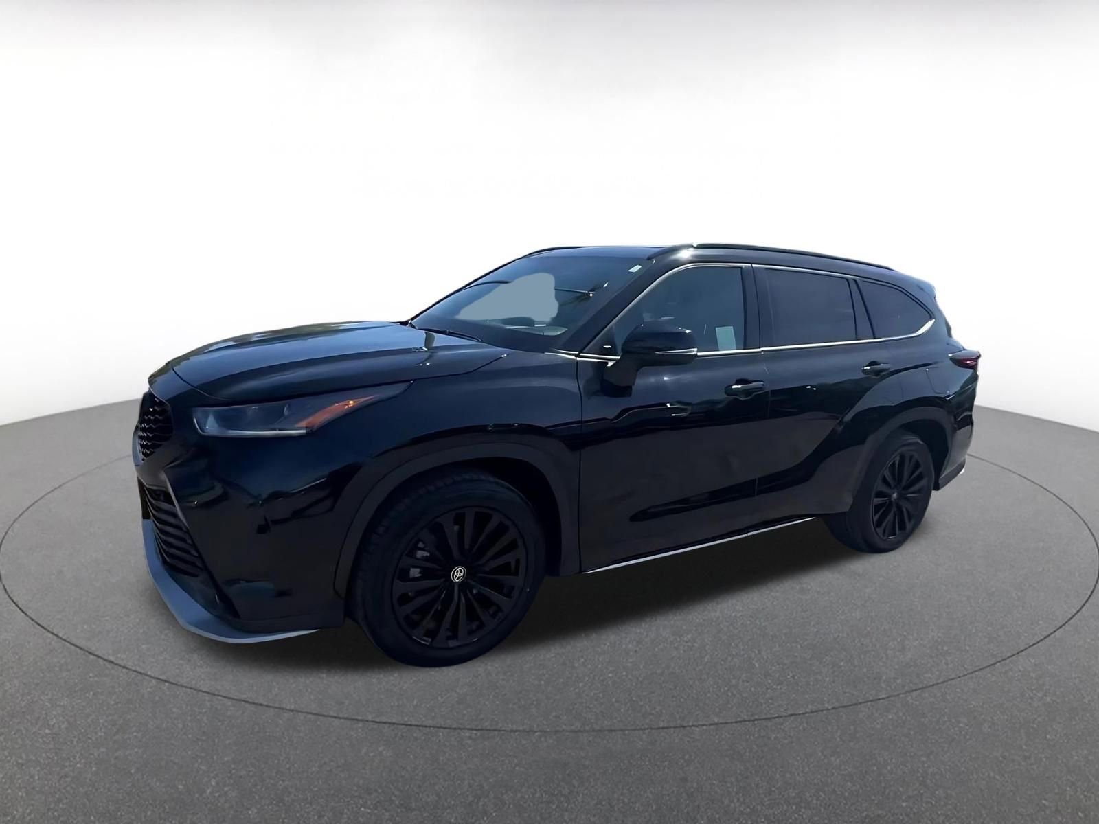 Thumbnail: 2025 Toyota Highlander - 8