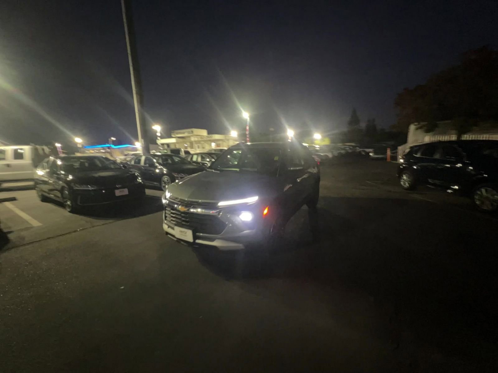 Thumbnail: 2025 Chevrolet TrailBlazer - 14