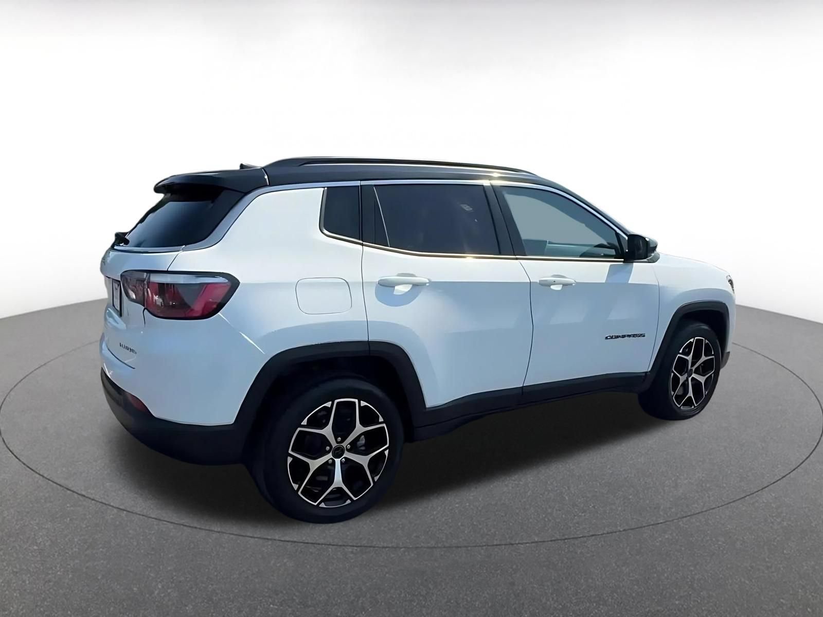 Thumbnail: 2025 Jeep Compass - 15