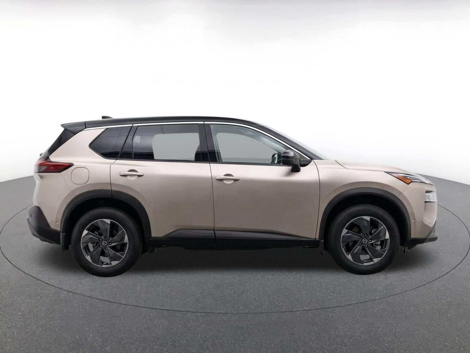 Thumbnail: 2025 Nissan Rogue - 16