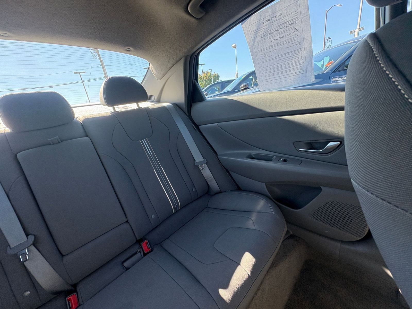 Thumbnail: 2025 Hyundai Elantra - 32