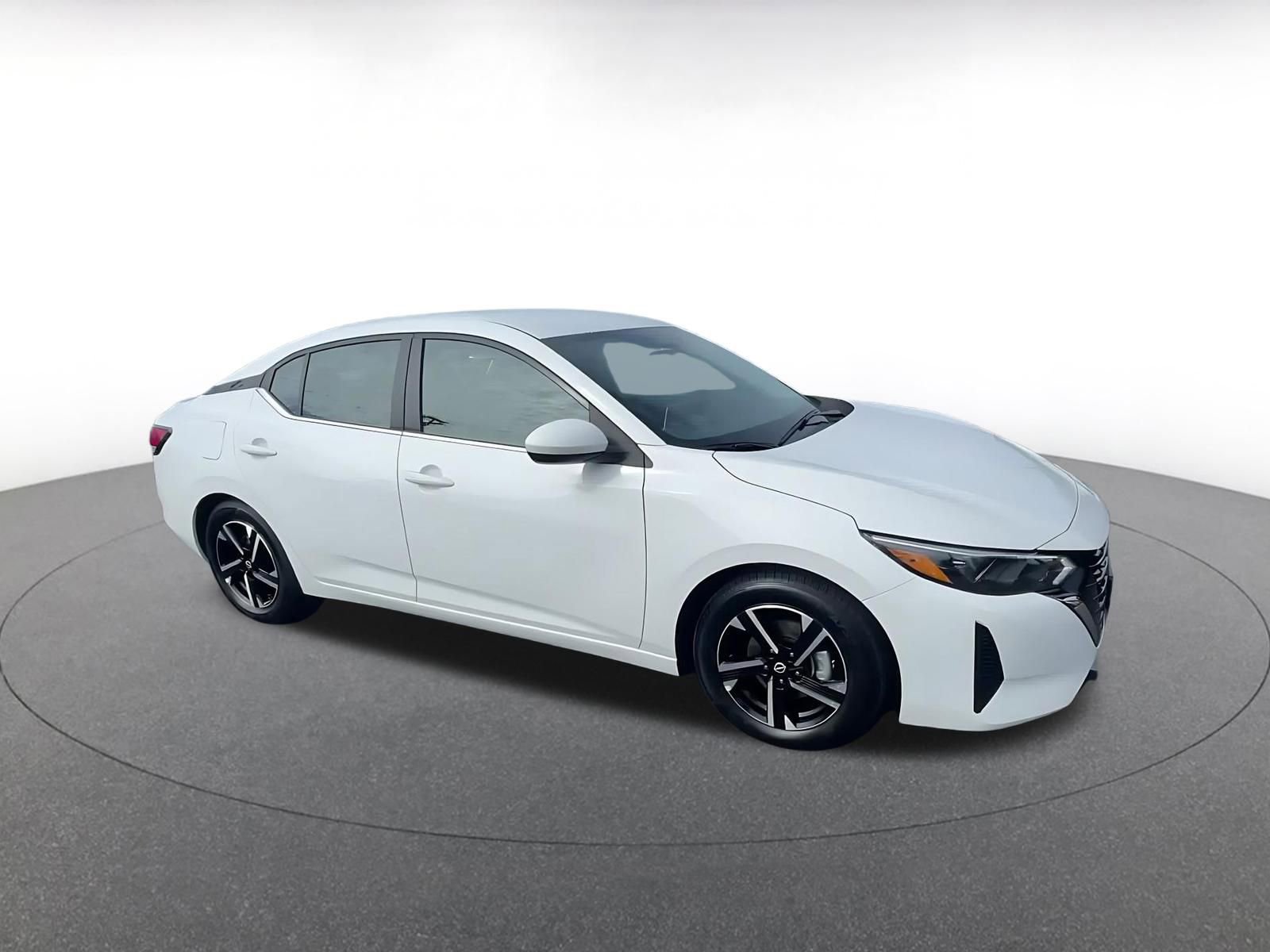 Thumbnail: 2025 Nissan Sentra - 2