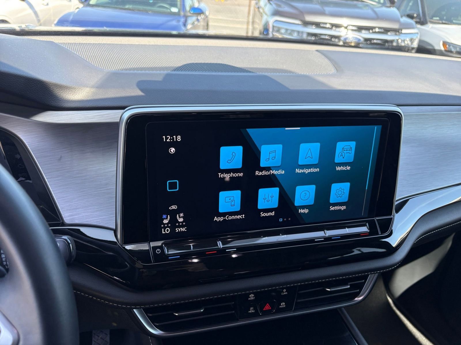 Thumbnail: 2025 Volkswagen Atlas - 21