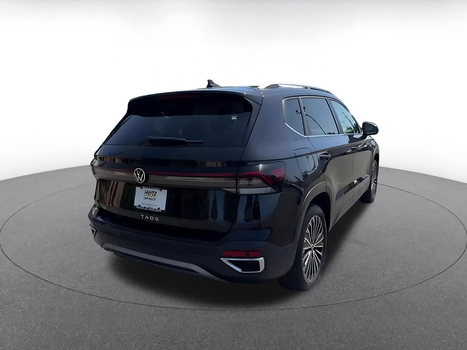 Thumbnail: 2026 Volkswagen Taos - 15