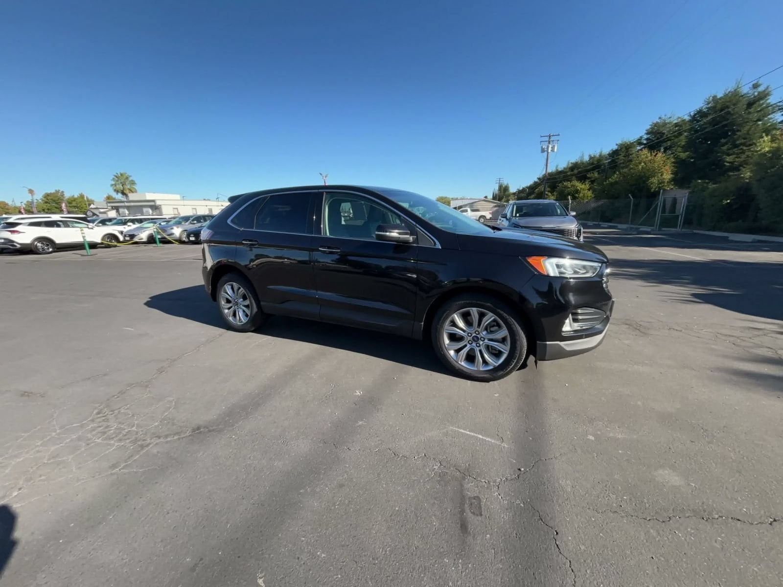 Thumbnail: 2022 Ford Edge - 2
