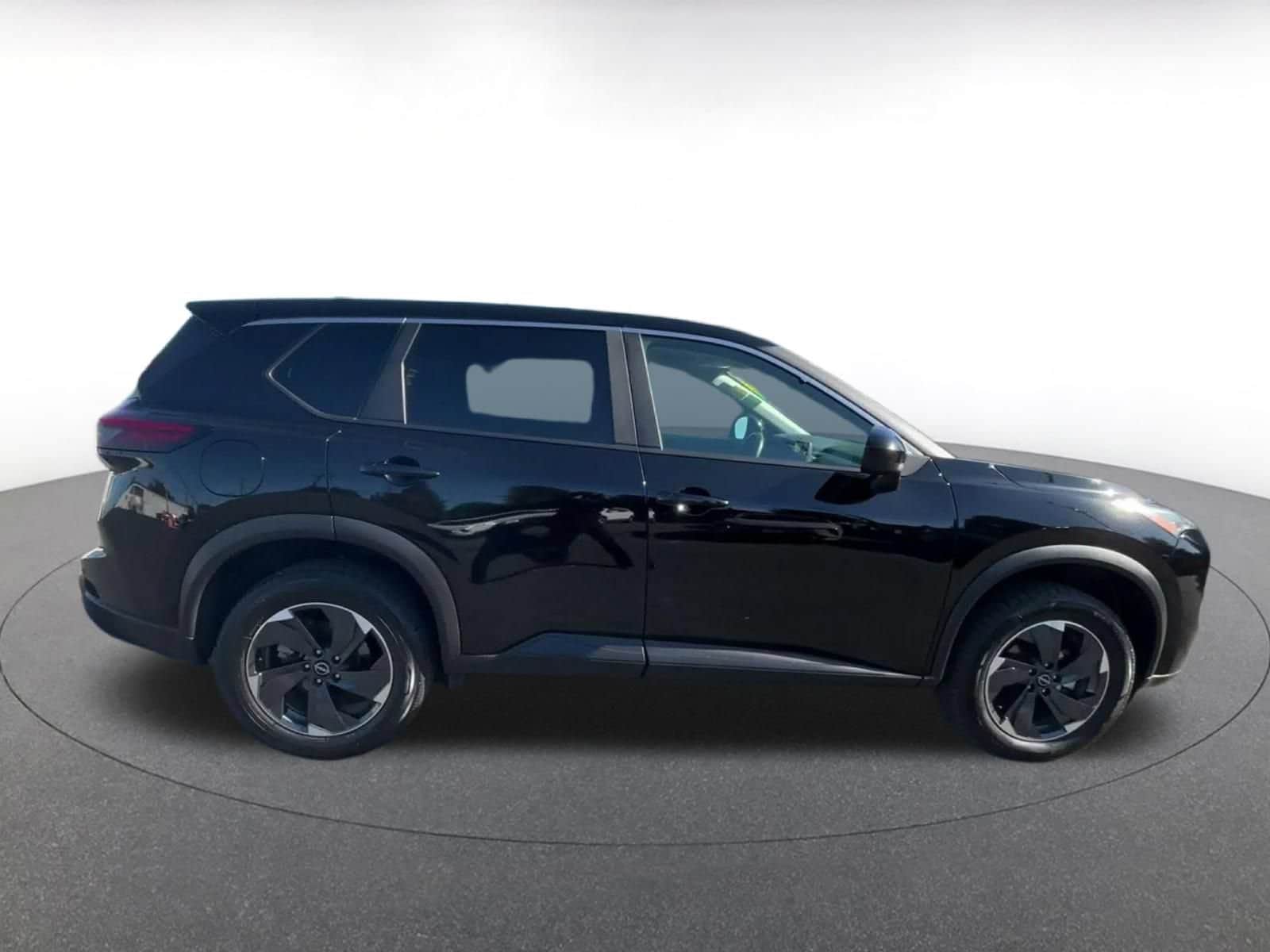 Thumbnail: 2025 Nissan Rogue - 15