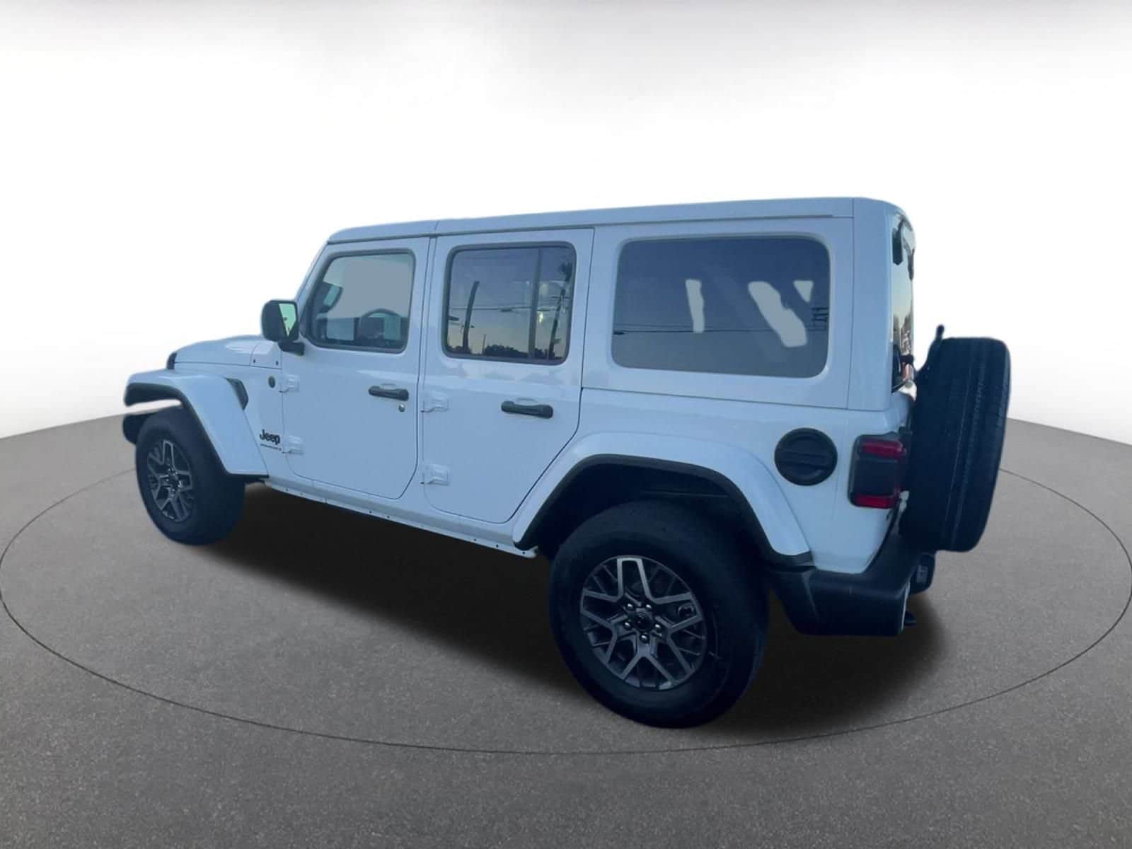 Thumbnail: 2025 Jeep Wrangler - 10