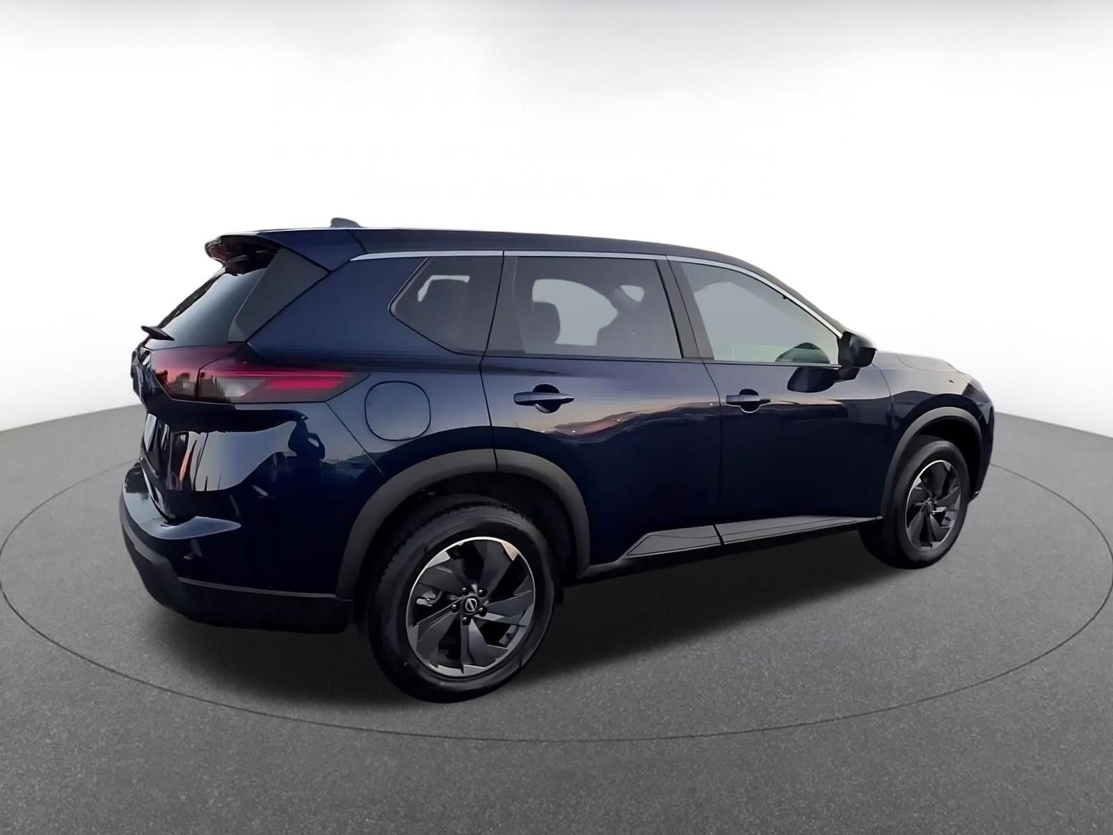 Thumbnail: 2025 Nissan Rogue - 15