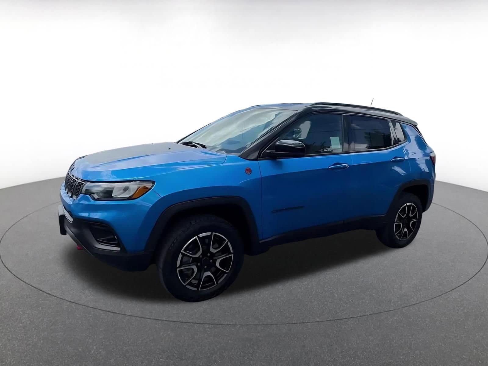 Thumbnail: 2025 Jeep Compass - 8