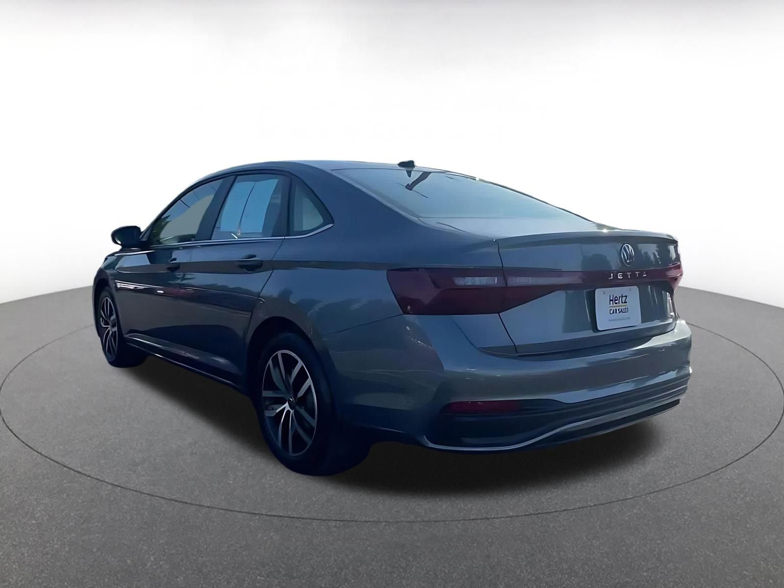 Thumbnail: 2025 Volkswagen Jetta - 11