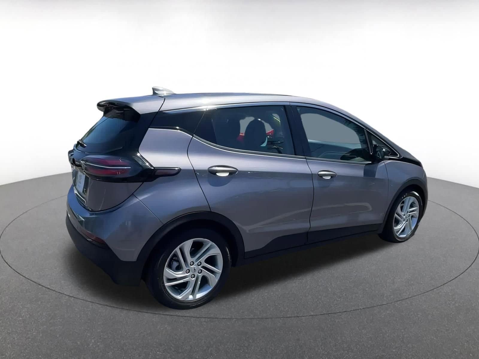 Thumbnail: 2023 Chevrolet Bolt EV - 15