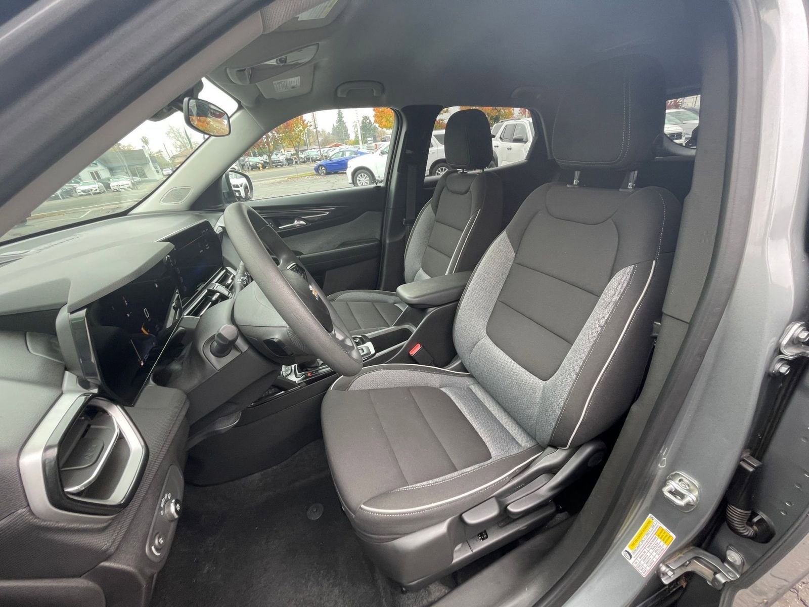 Thumbnail: 2025 Chevrolet TrailBlazer - 34