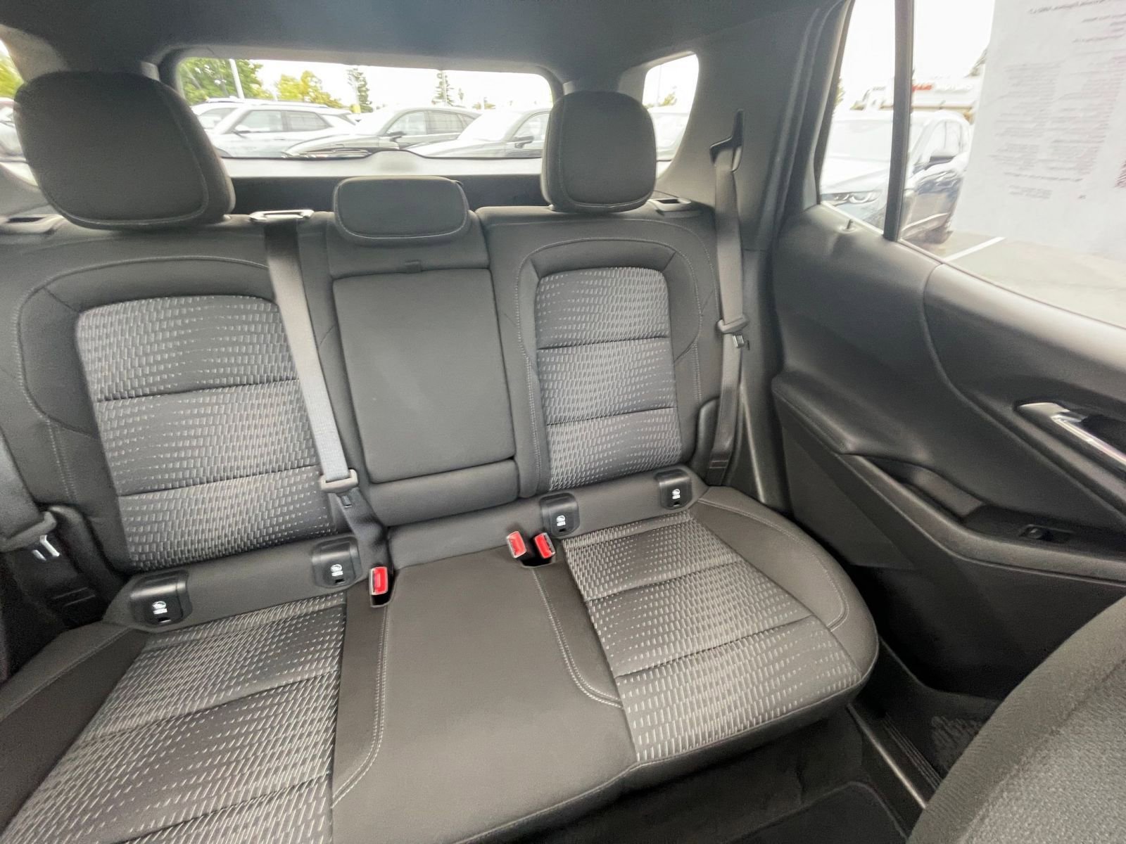 Thumbnail: 2025 Chevrolet Equinox - 31