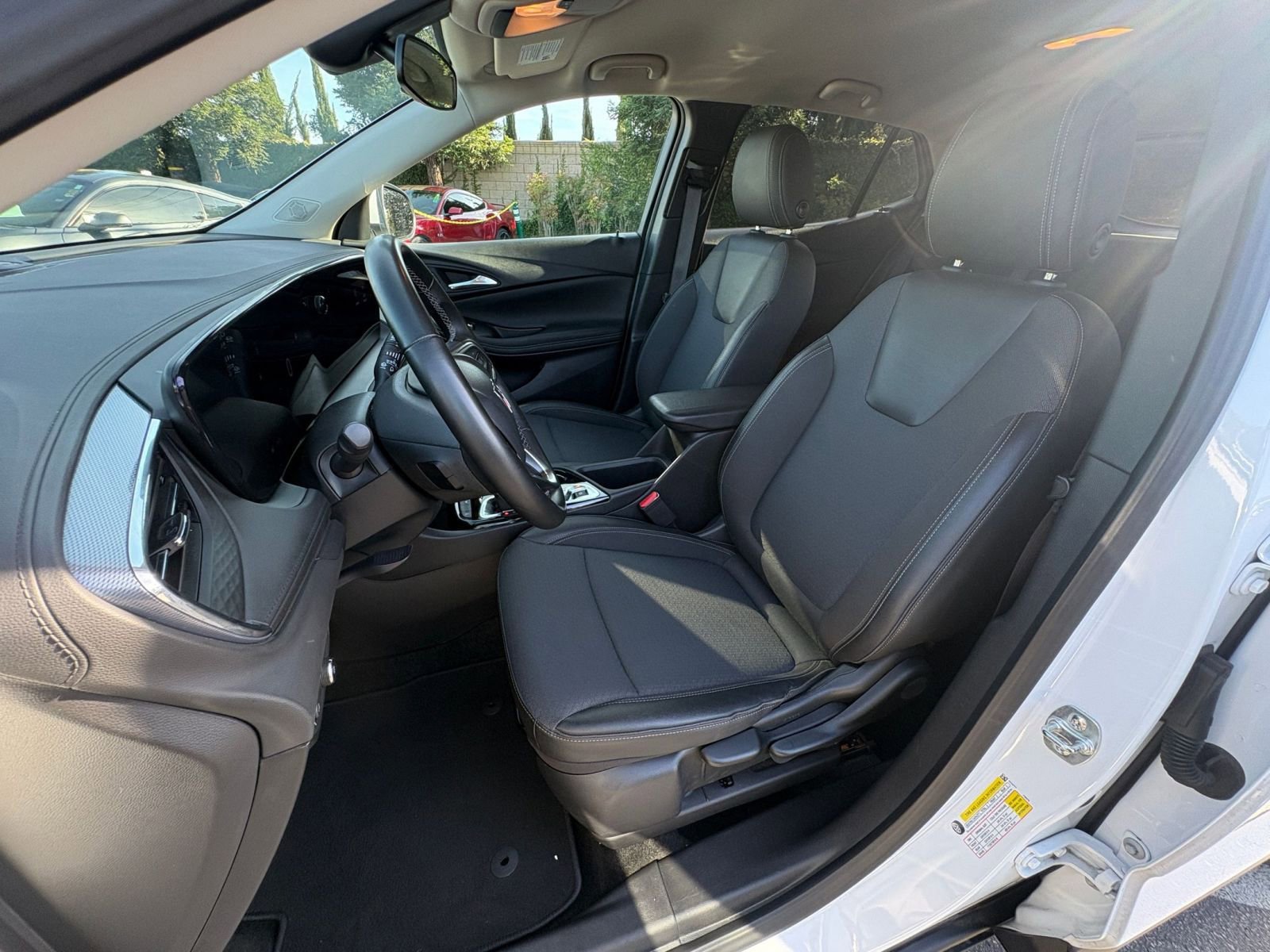 Thumbnail: 2025 Buick Encore GX - 35