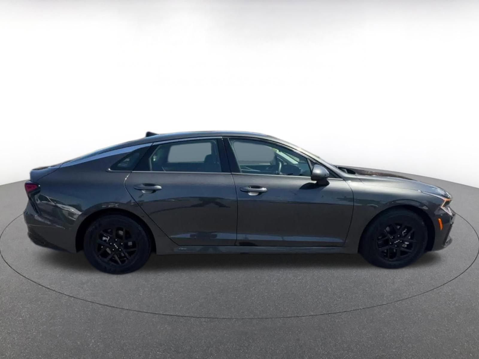 Thumbnail: 2025 Kia K5 - 16