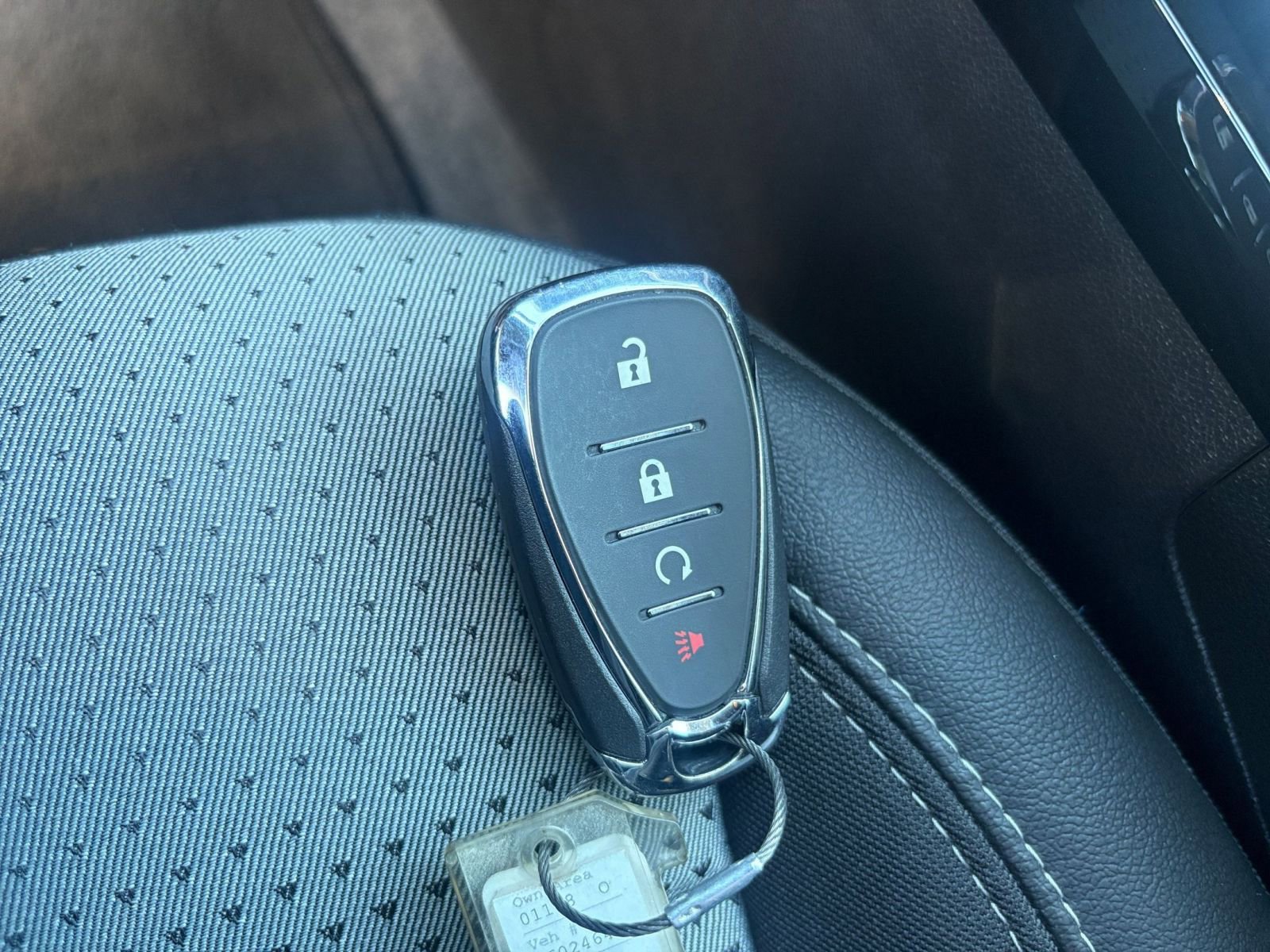 Thumbnail: 2025 Chevrolet Trax - 21