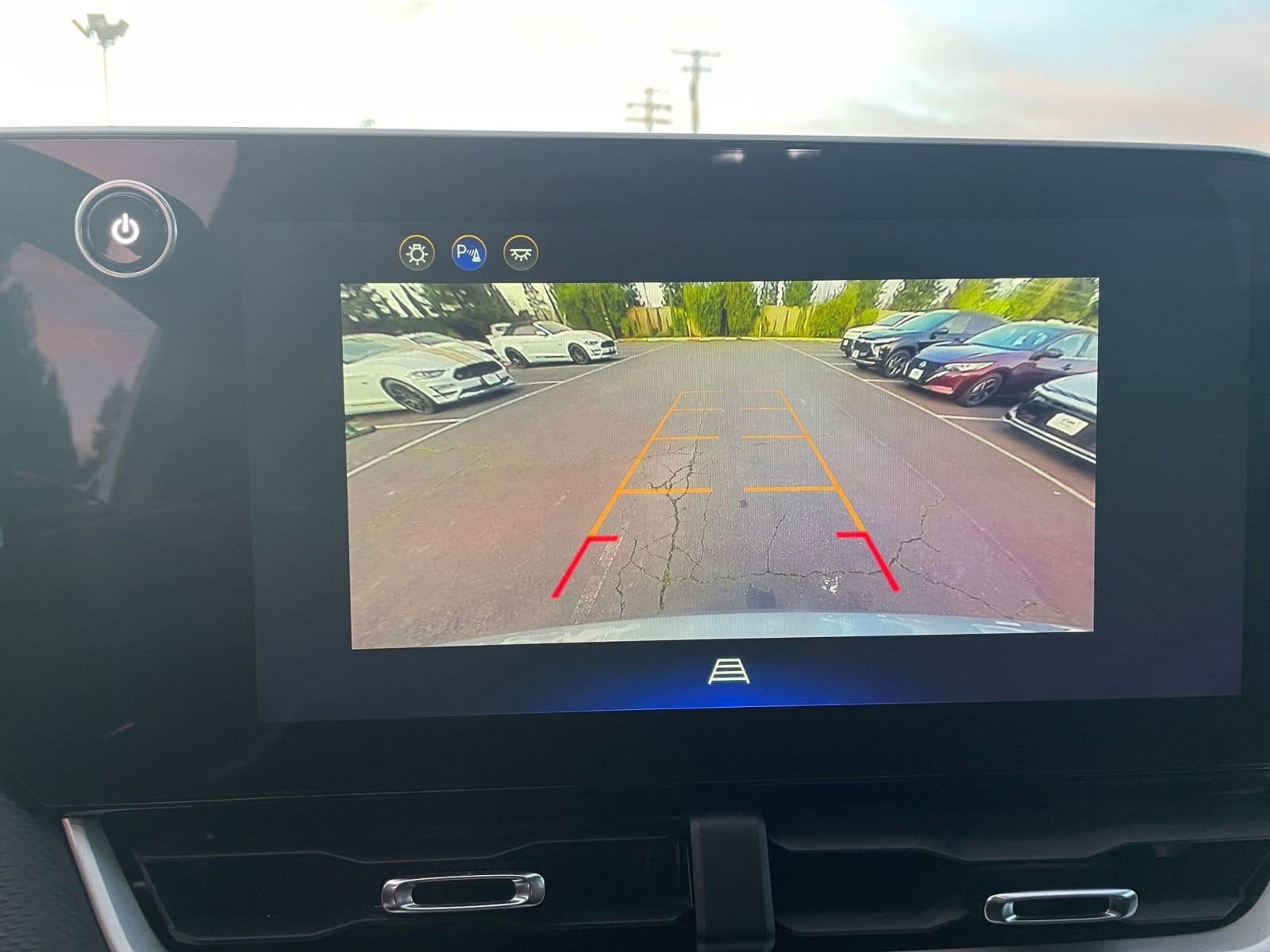 Thumbnail: 2025 Chevrolet Equinox - 17