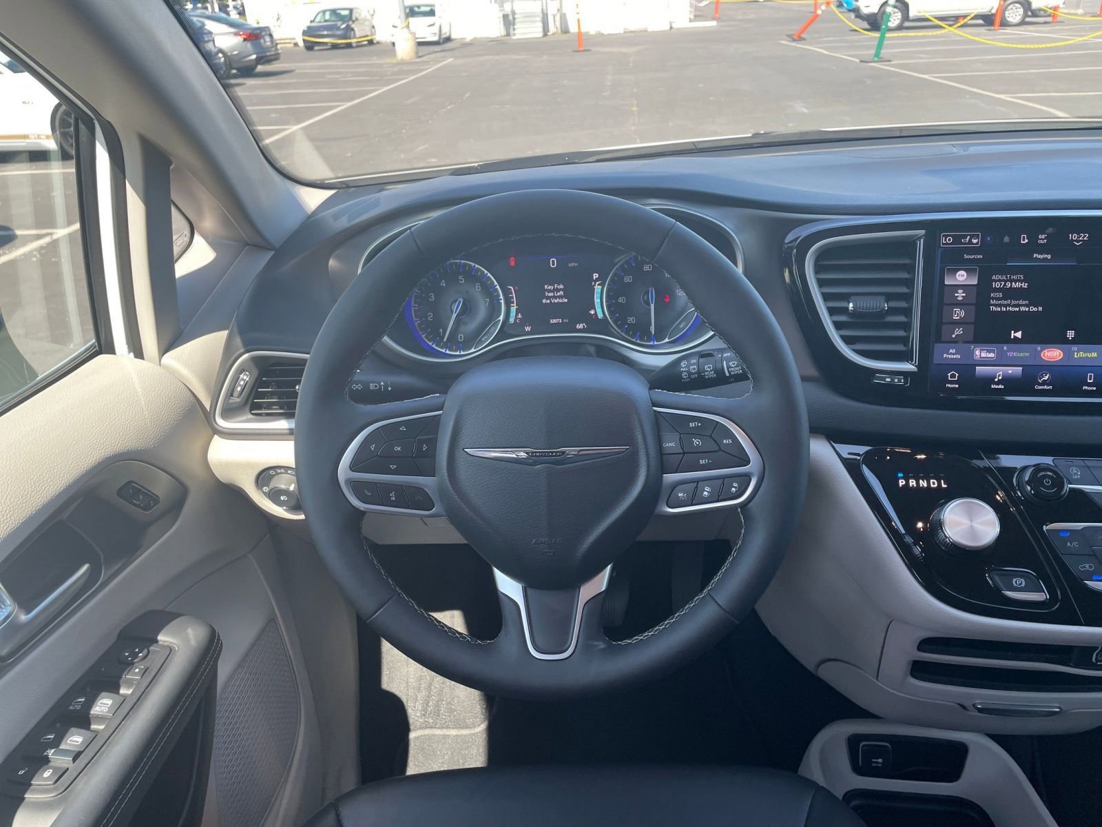 Thumbnail: 2024 Chrysler Pacifica - 33