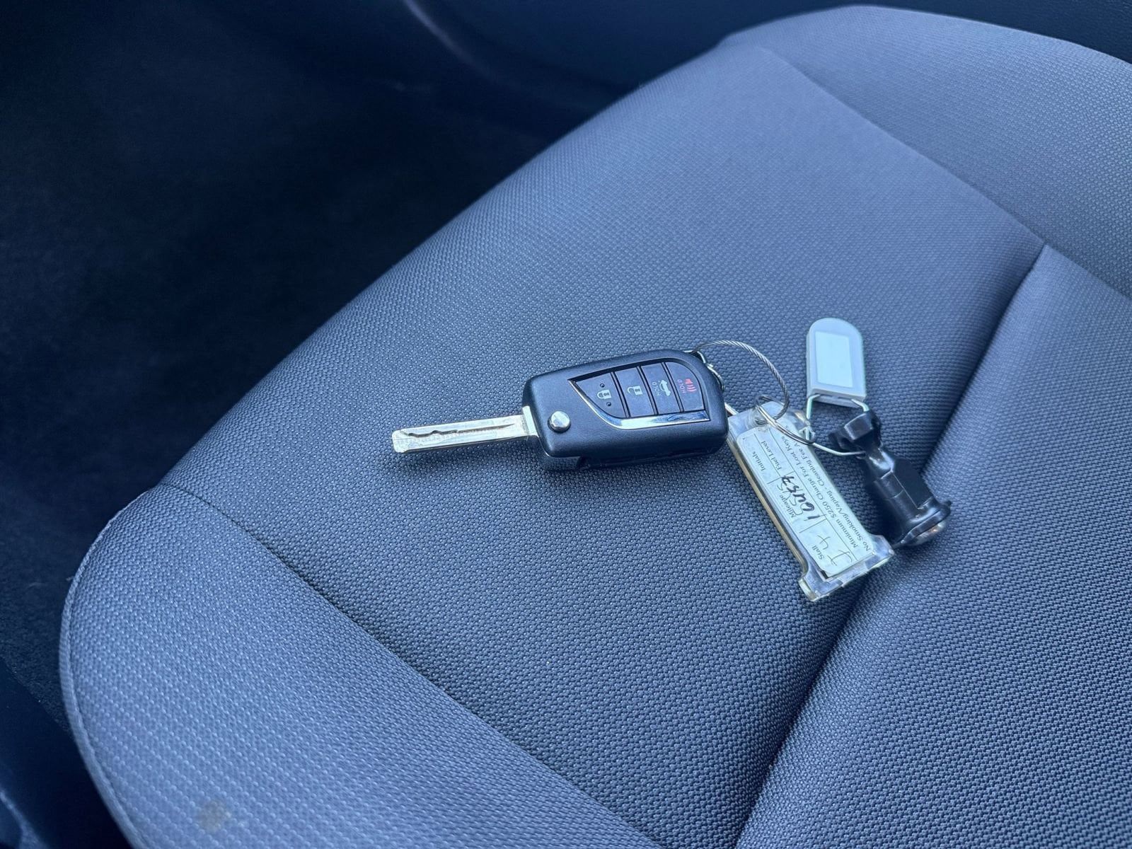 Thumbnail: 2025 Toyota Corolla - 22