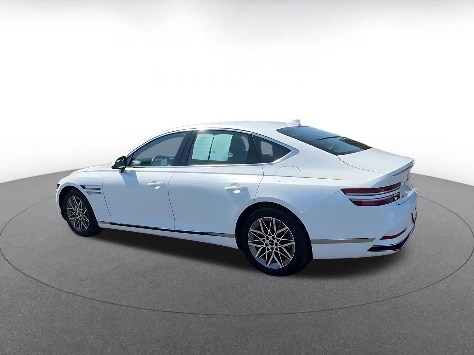 Thumbnail: 2026 Genesis G80 - 10