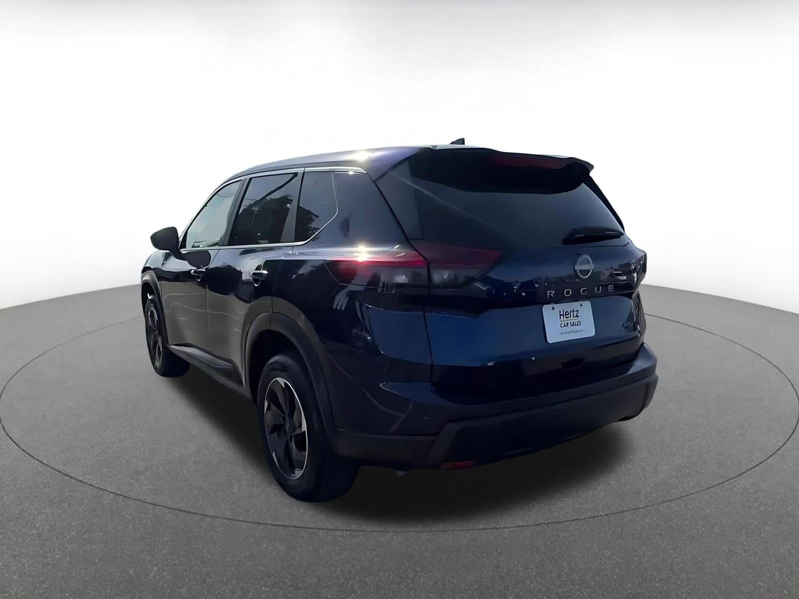 Thumbnail: 2025 Nissan Rogue - 11