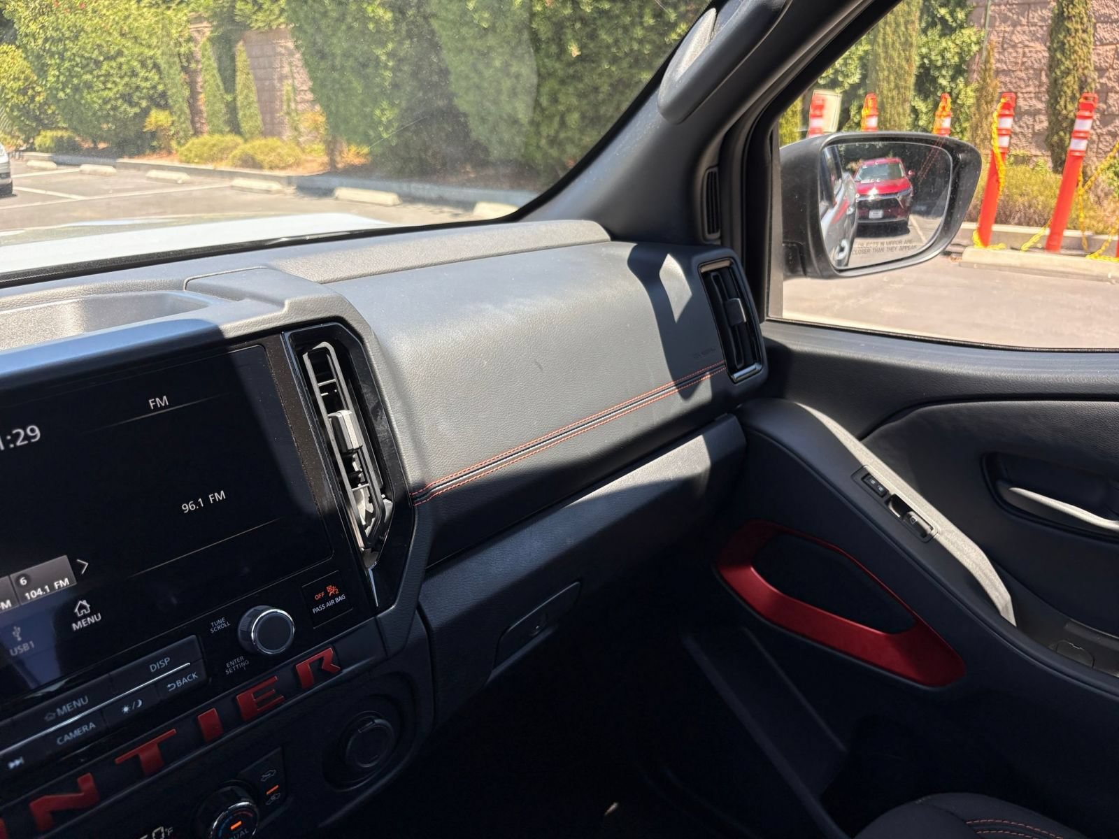 Thumbnail: 2026 Nissan Frontier - 35