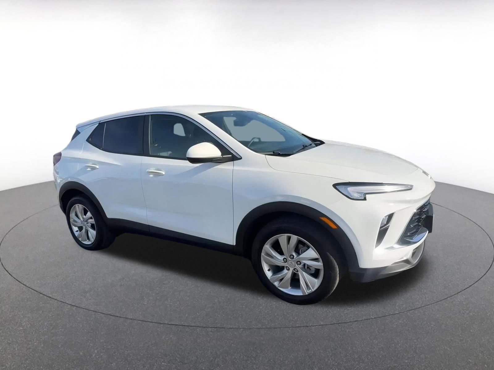 Thumbnail: 2025 Buick Encore GX - 2