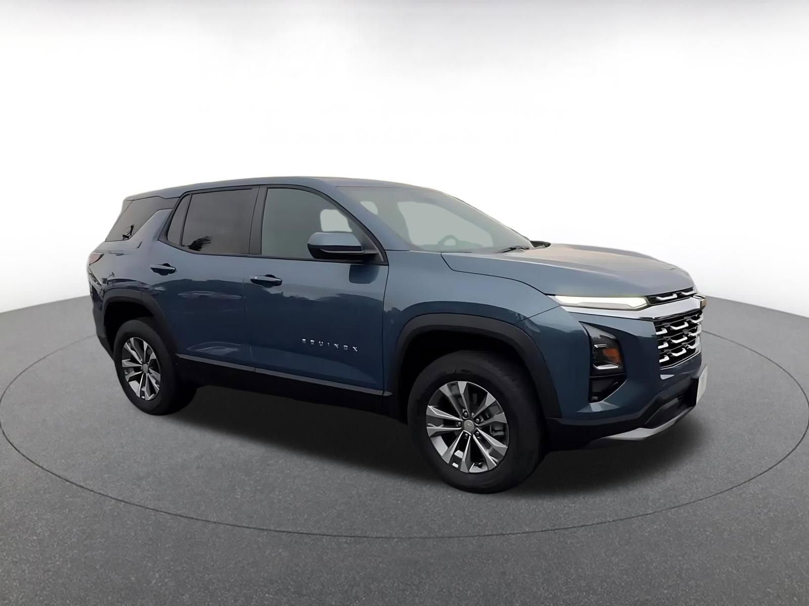 Thumbnail: 2025 Chevrolet Equinox - 2