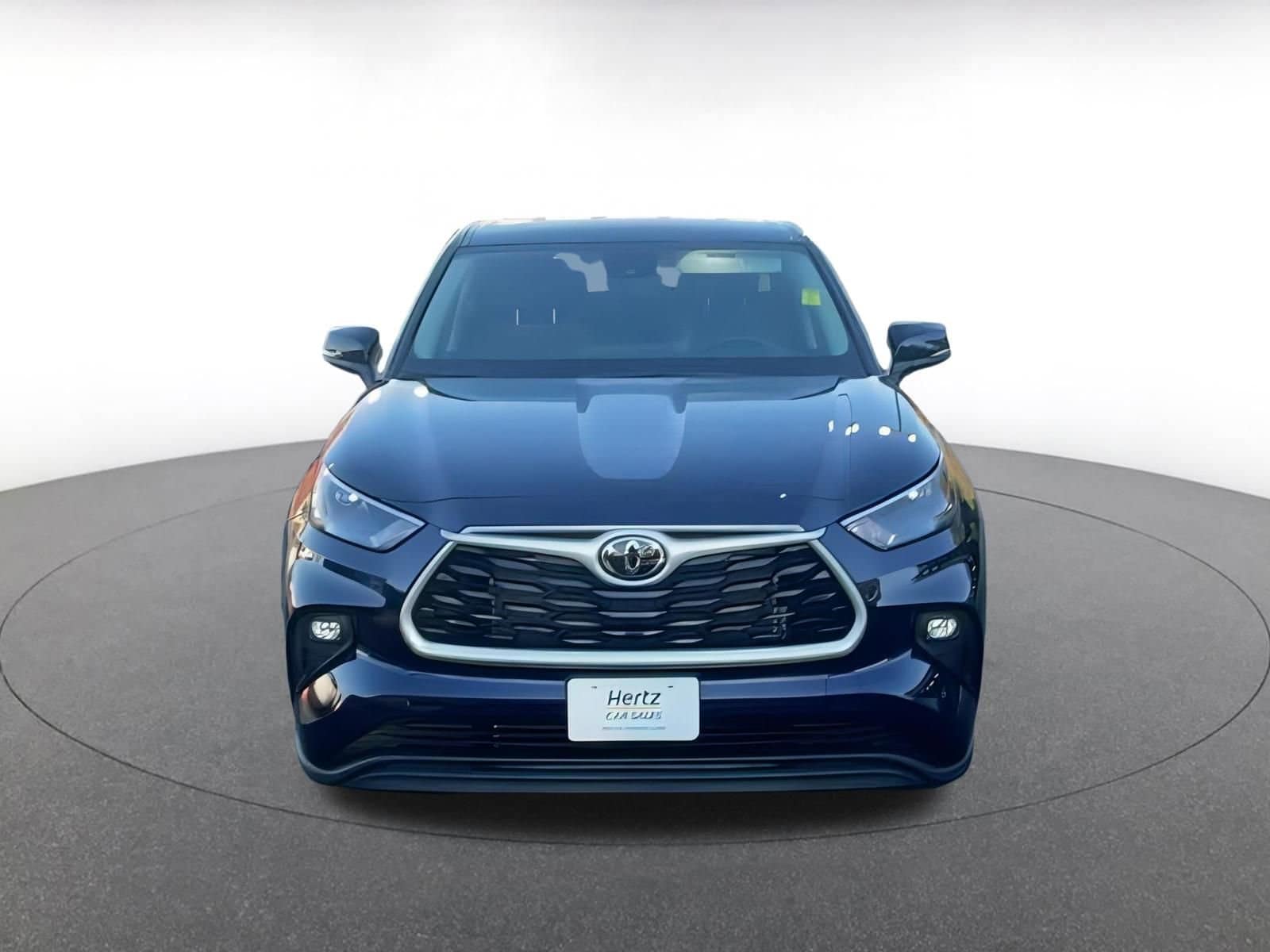 Thumbnail: 2025 Toyota Highlander - 4