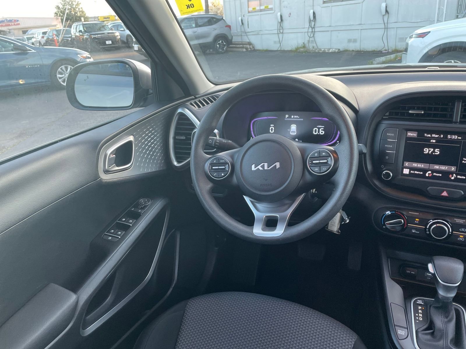 Thumbnail: 2025 Kia Soul - 32