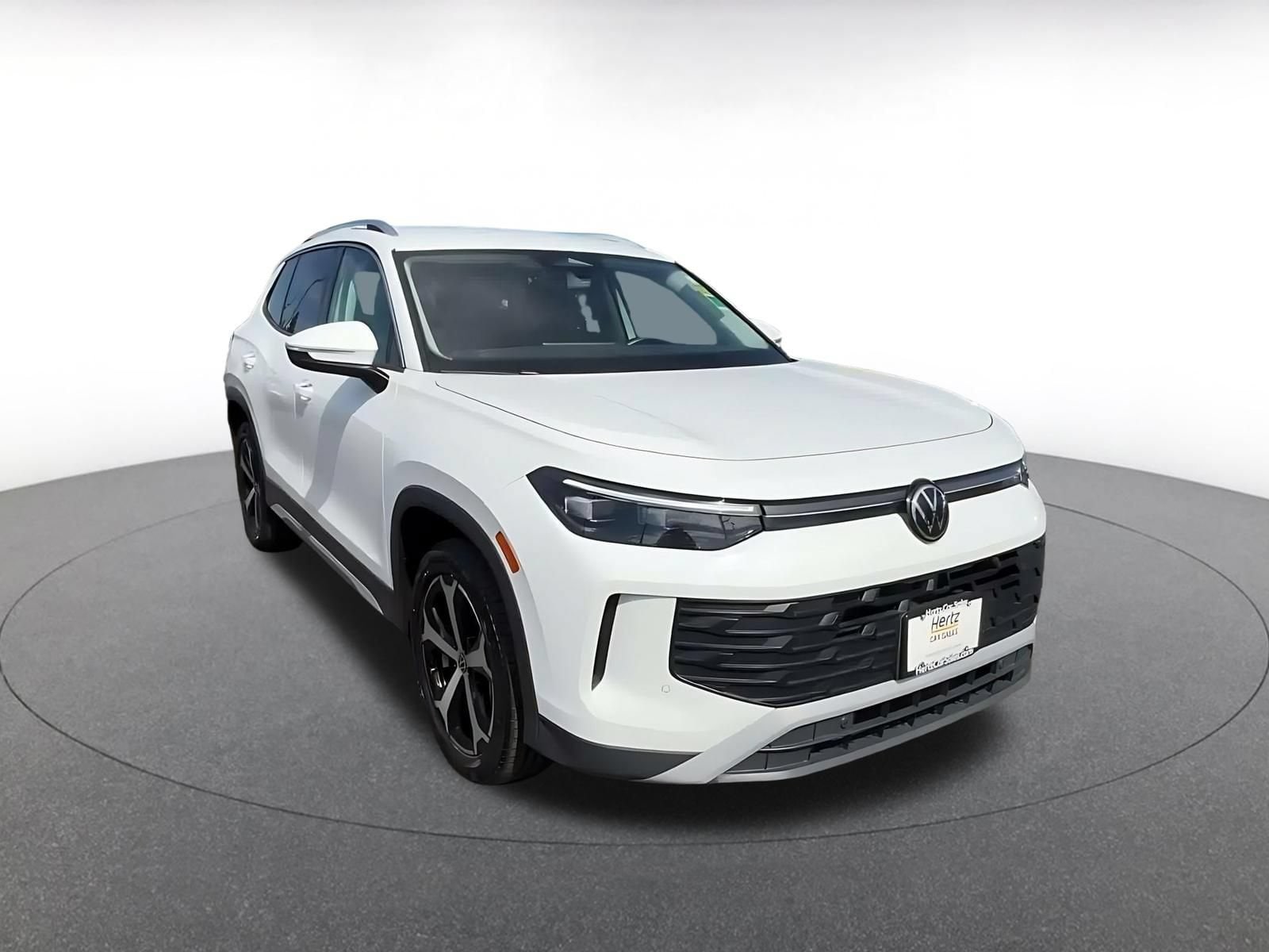Thumbnail: 2026 Volkswagen Tiguan - 3