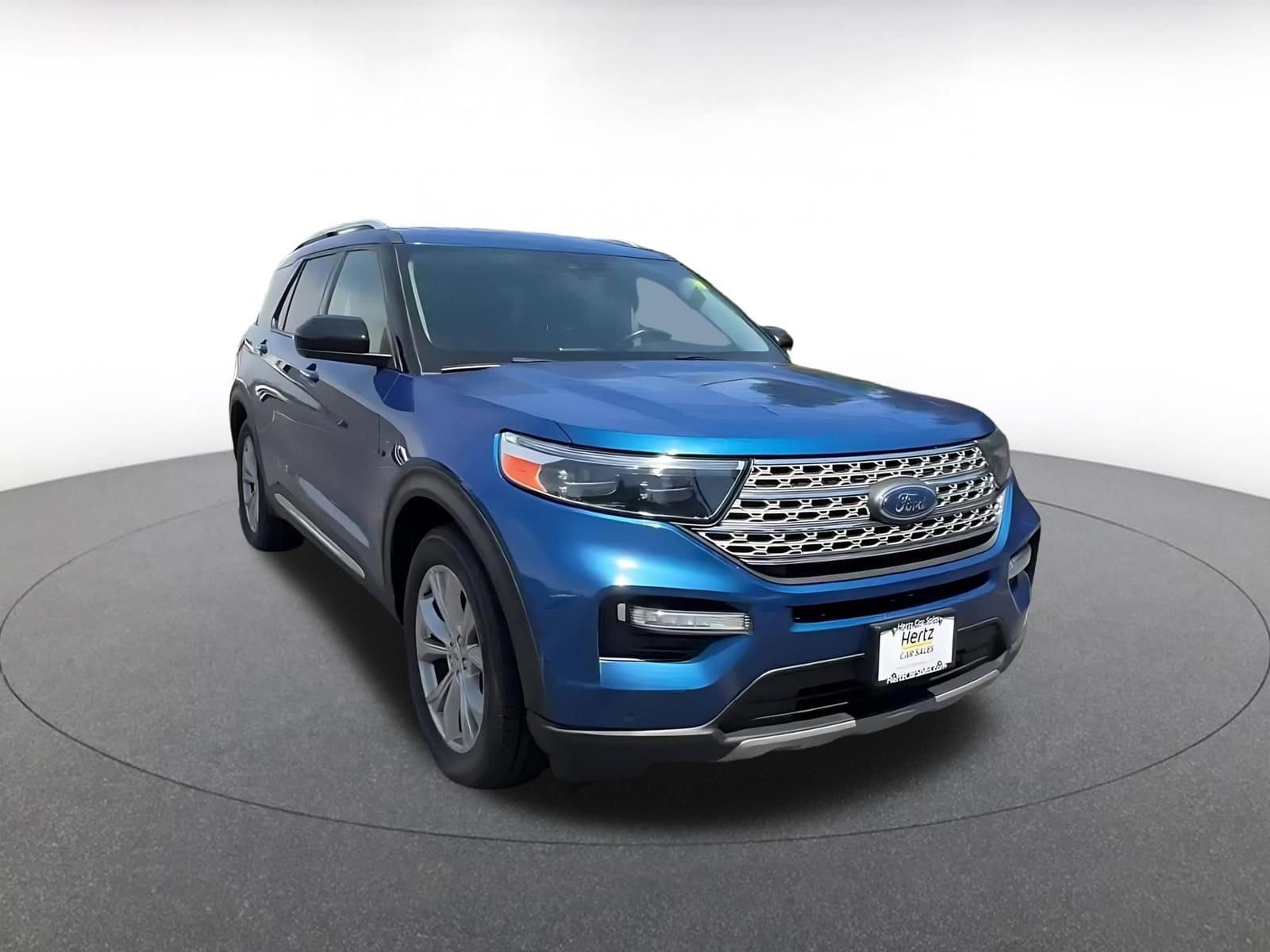 Thumbnail: 2023 Ford Explorer - 3