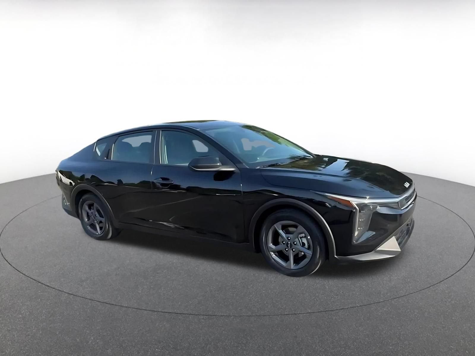 Thumbnail: 2025 Kia K4 - 2