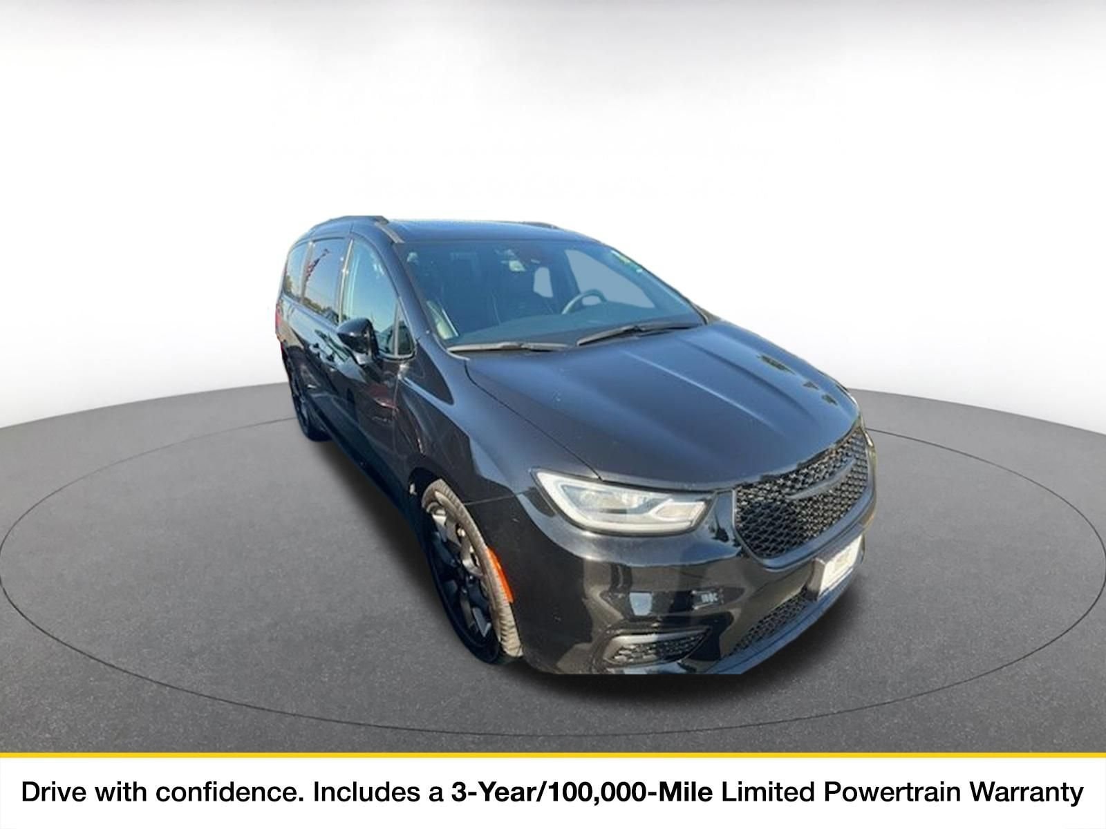 Thumbnail: 2025 Chrysler Pacifica - 1