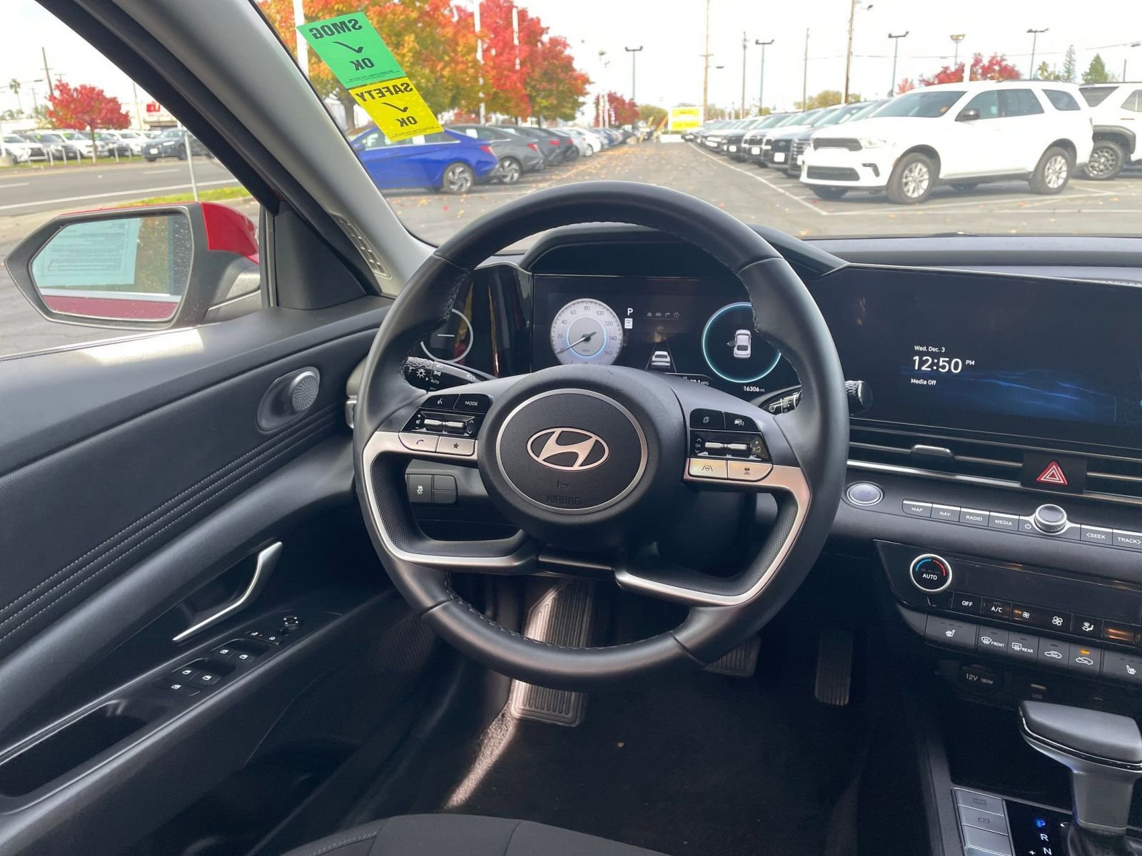 Thumbnail: 2025 Hyundai Elantra - 33