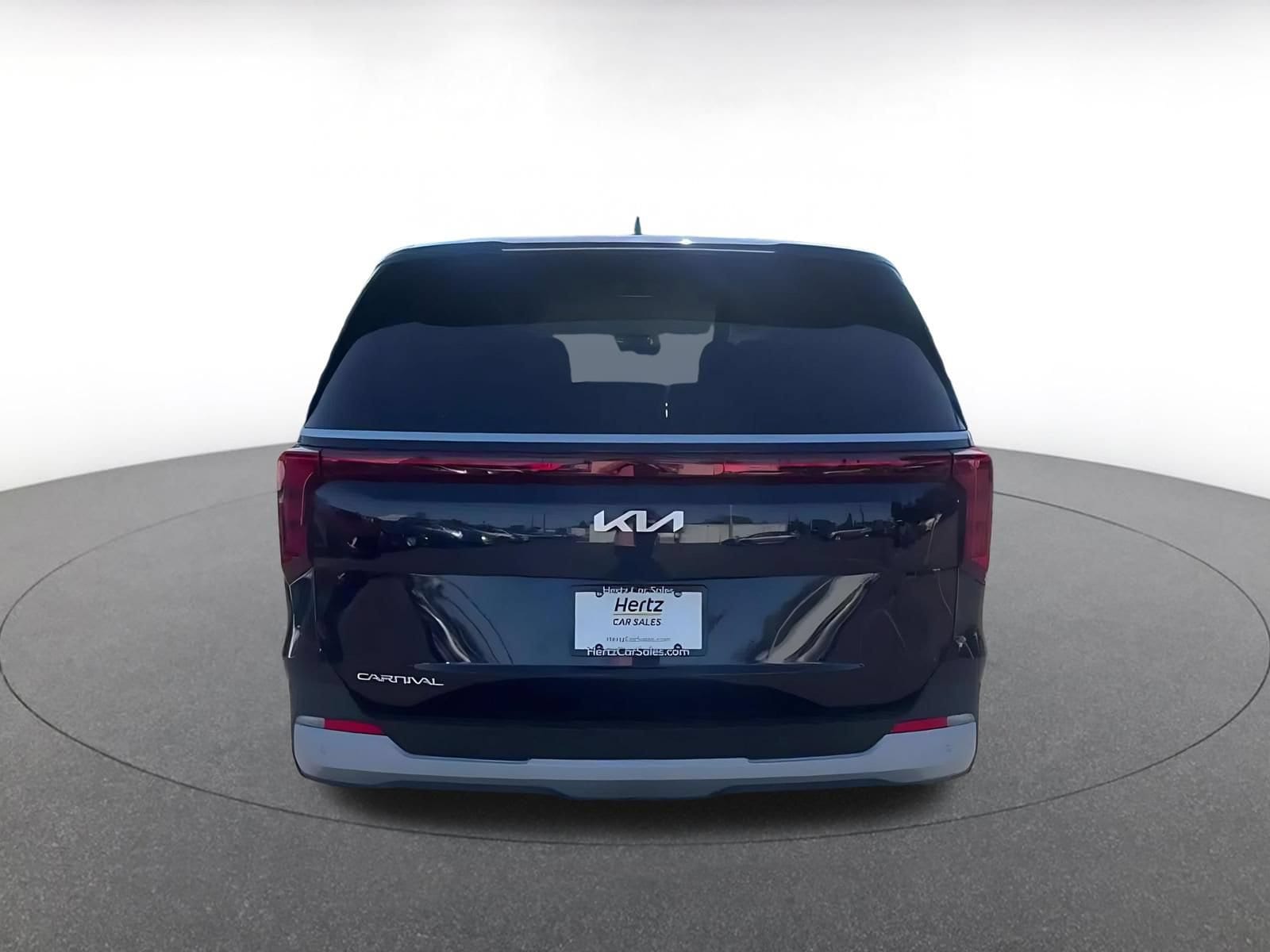 Thumbnail: 2026 Kia Carnival - 12