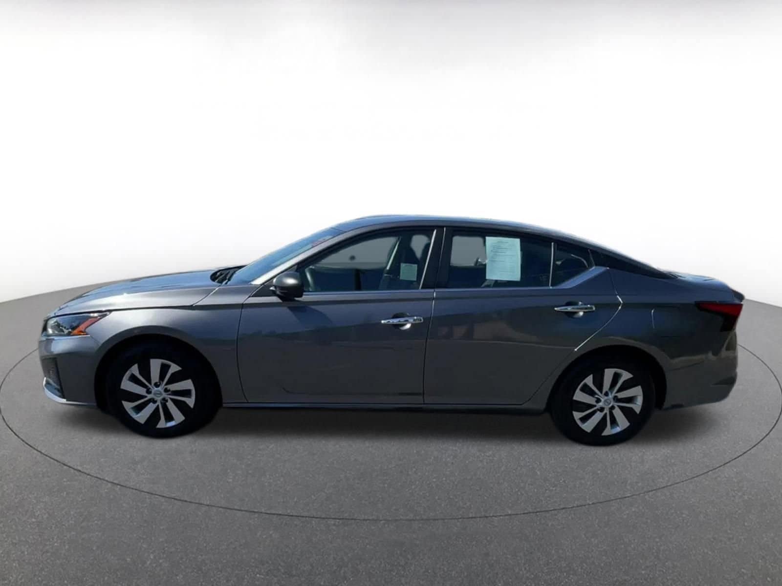 Thumbnail: 2024 Nissan Altima - 9