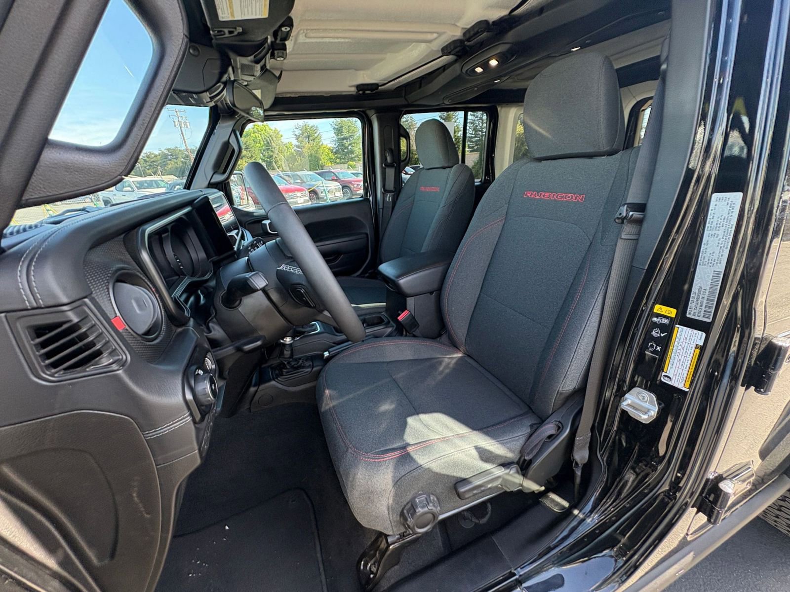 Thumbnail: 2025 Jeep Wrangler - 35