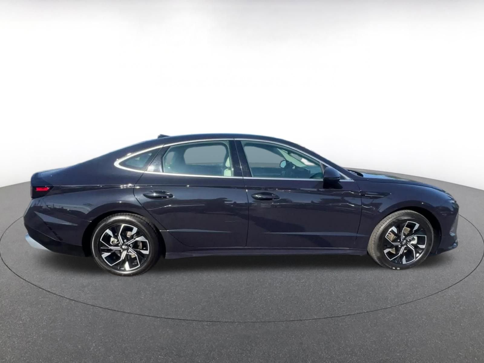 Thumbnail: 2025 Hyundai Sonata - 15