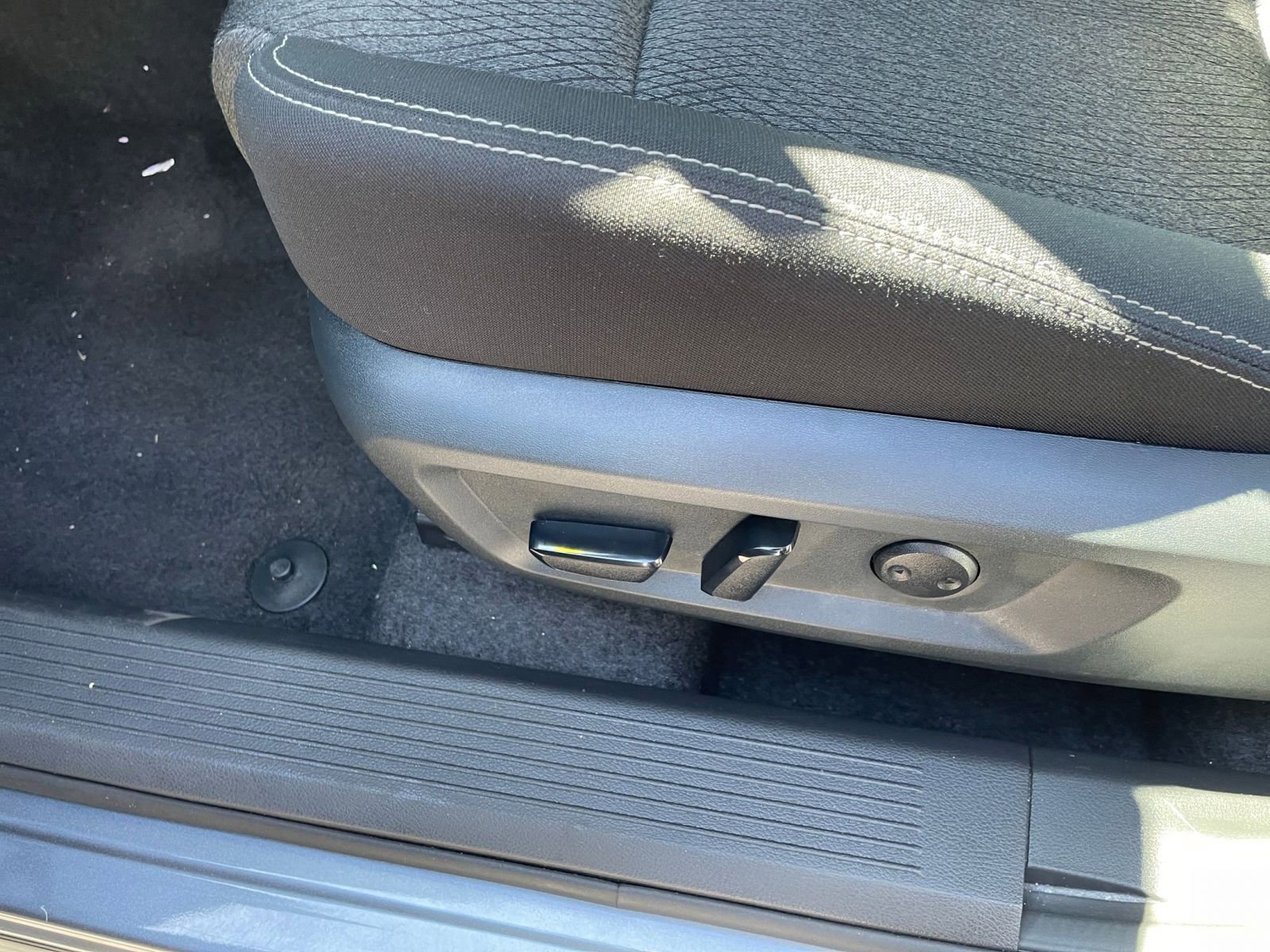 Thumbnail: 2025 Nissan Rogue - 22