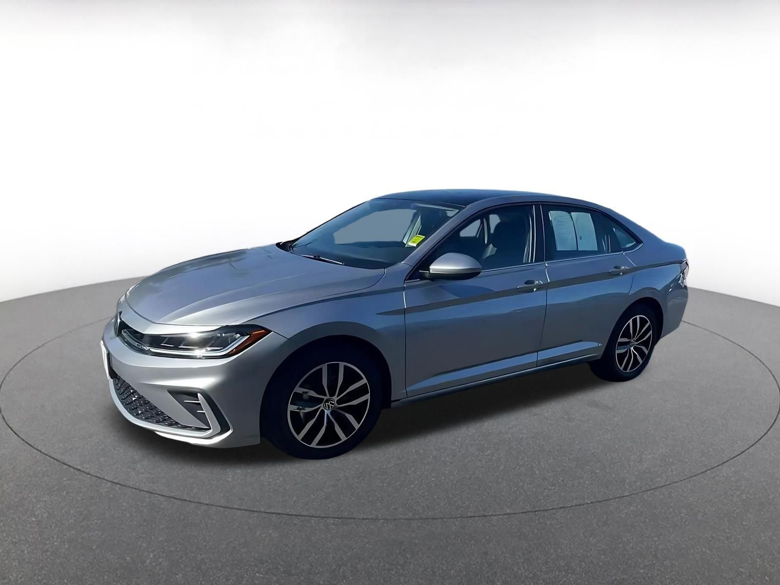 Thumbnail: 2025 Volkswagen Jetta - 8