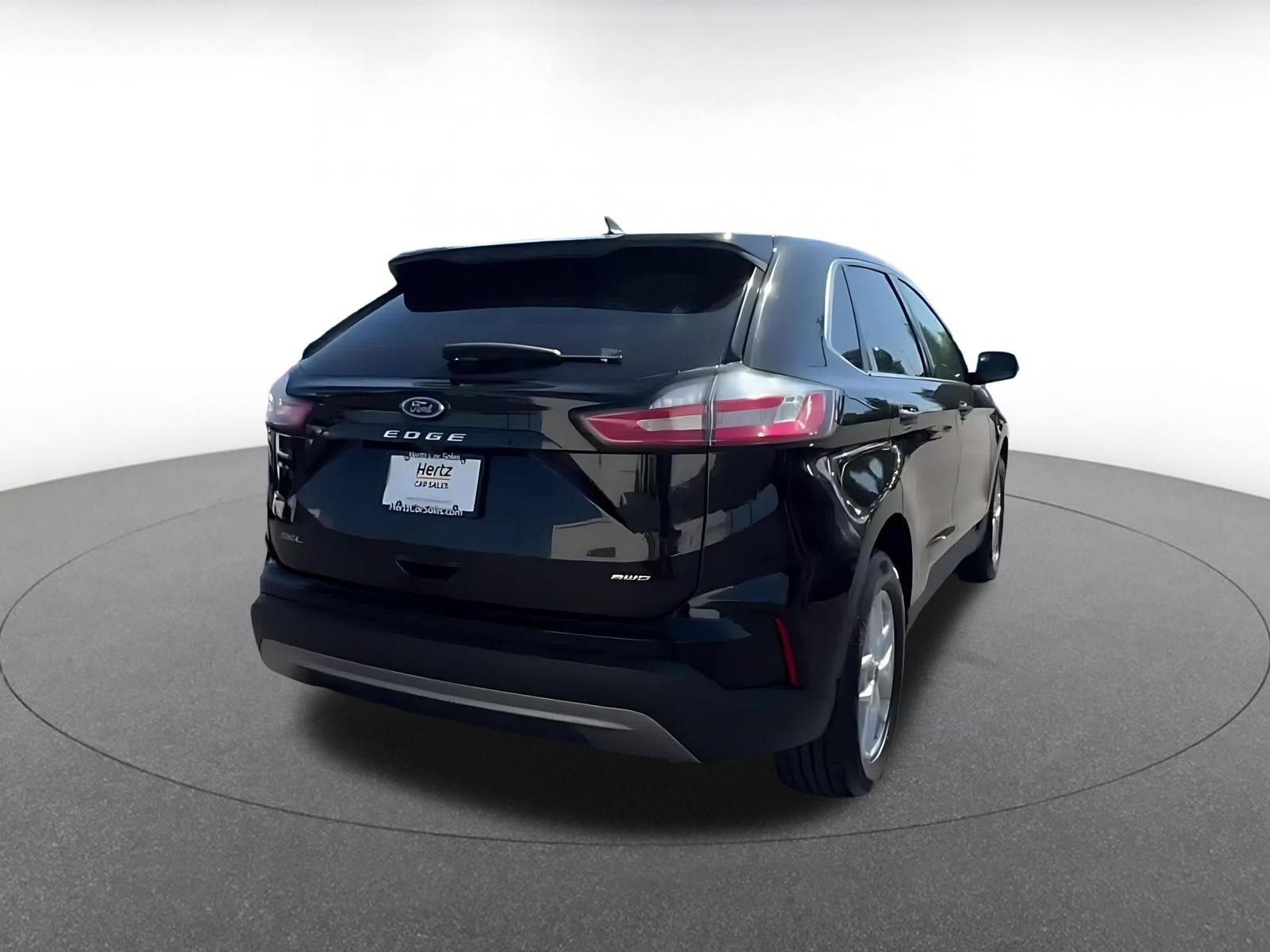 Thumbnail: 2024 Ford Edge - 14