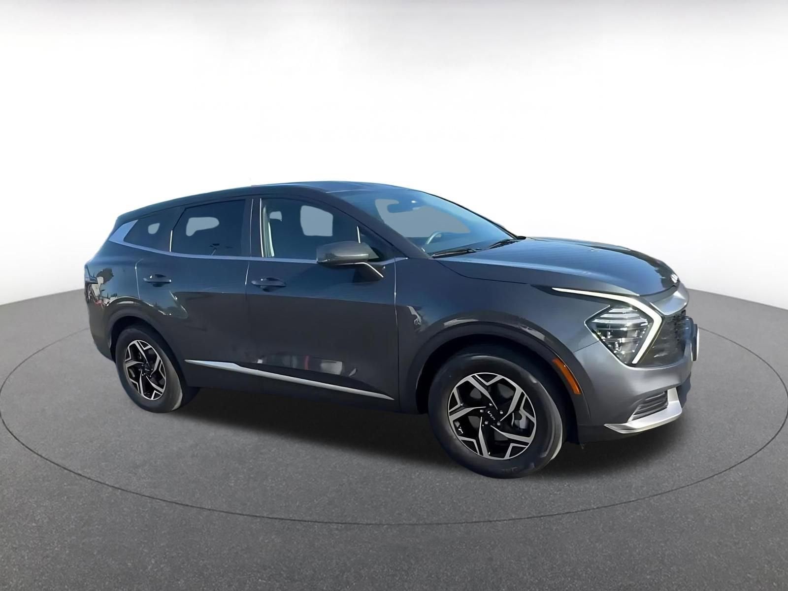 Thumbnail: 2025 Kia Sportage - 2