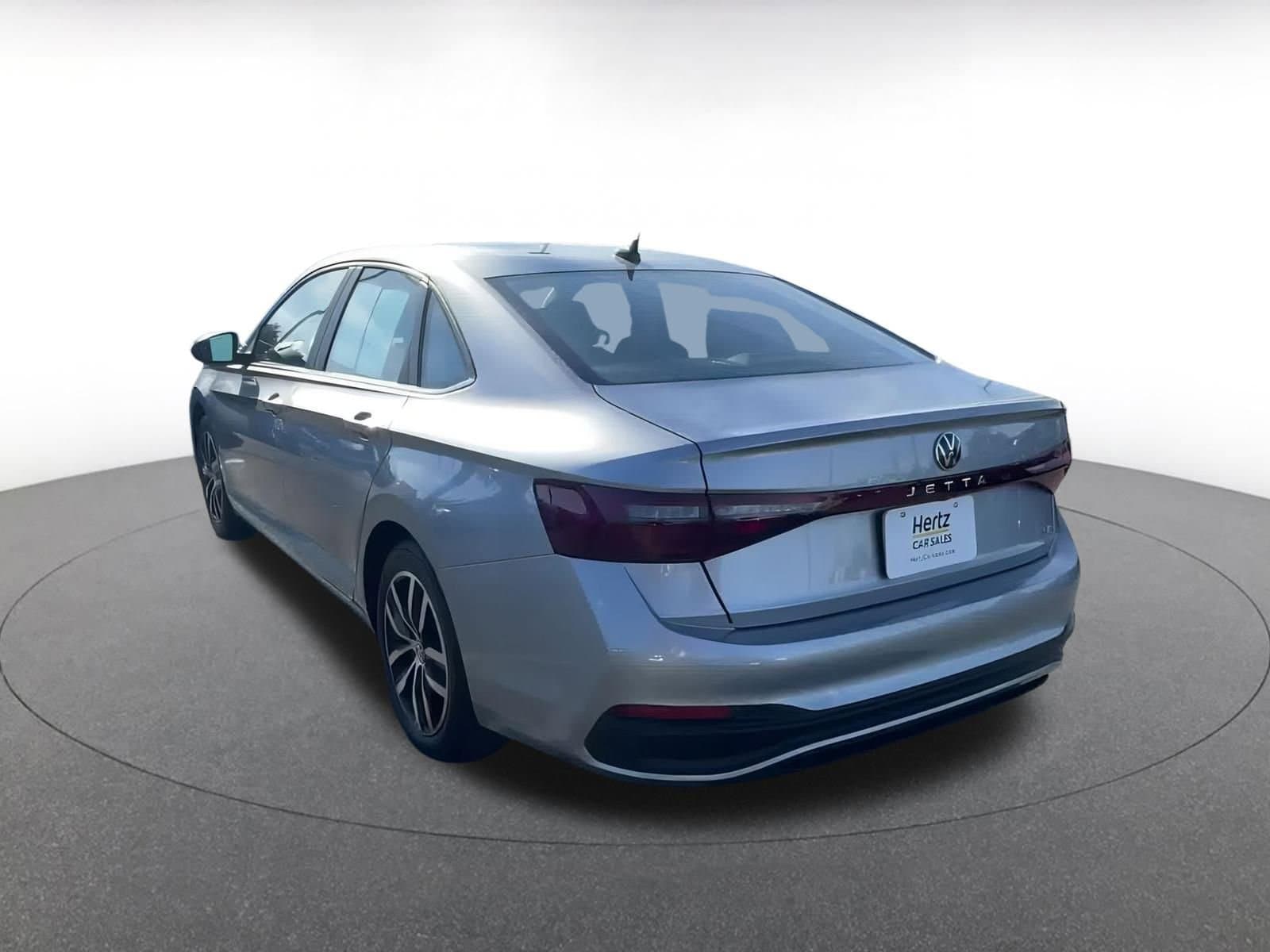 Thumbnail: 2025 Volkswagen Jetta - 12