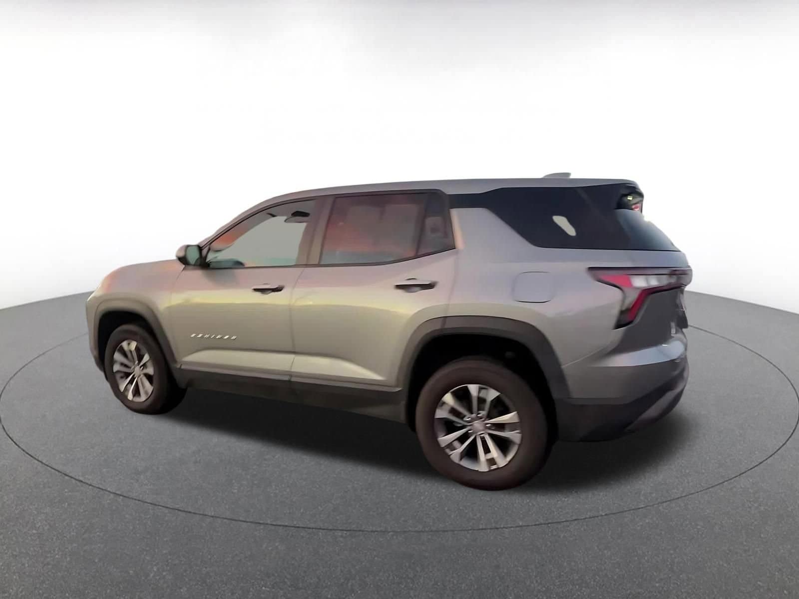 Thumbnail: 2025 Chevrolet Equinox - 10