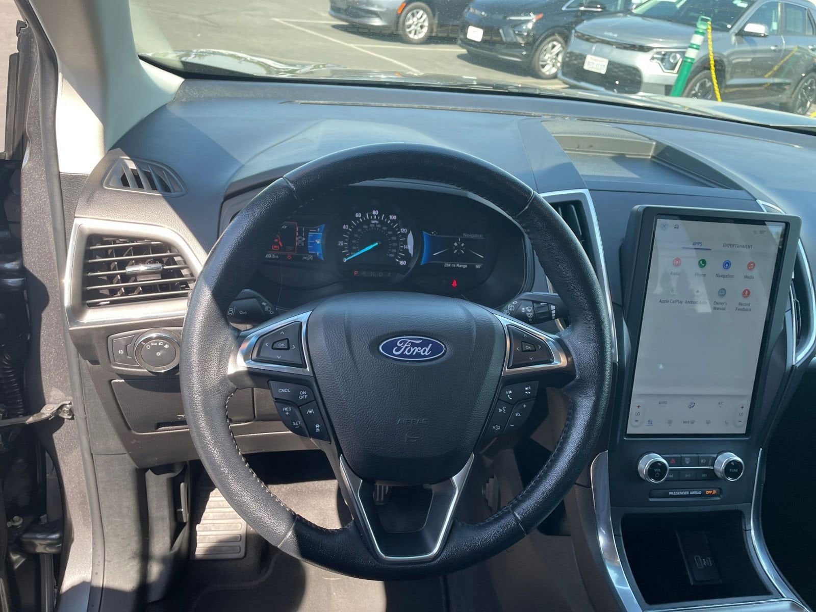 Thumbnail: 2022 Ford Edge - 28